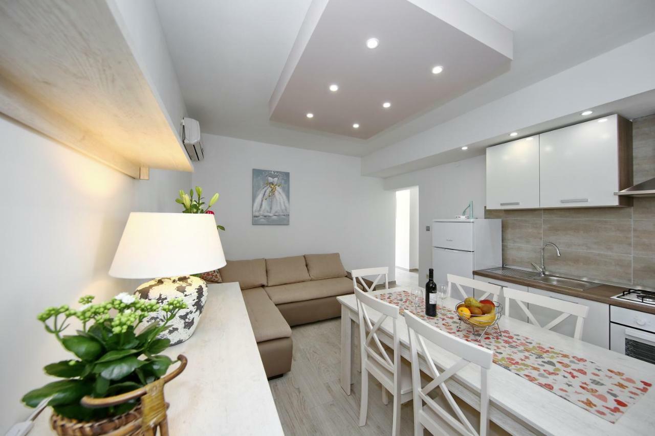 Apartment Nela Zadar Buitenkant foto